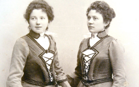 80614c_9f1b840c44564a539446843a9357e4f7